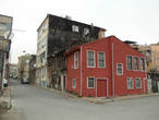 Улочки старого Стамбула и дома в нём