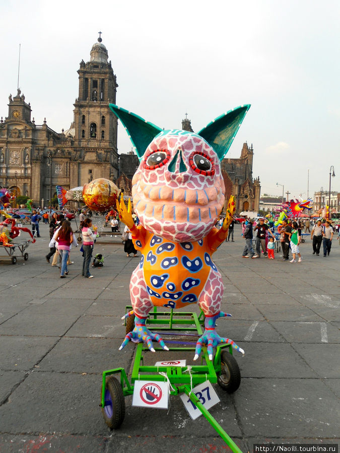 Фестиваль Драконов-Алебрихес в Мехико Мехико, Мексика