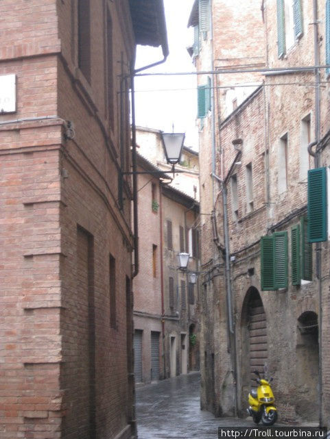 Улочки, улочки, улочки Сиена, Италия