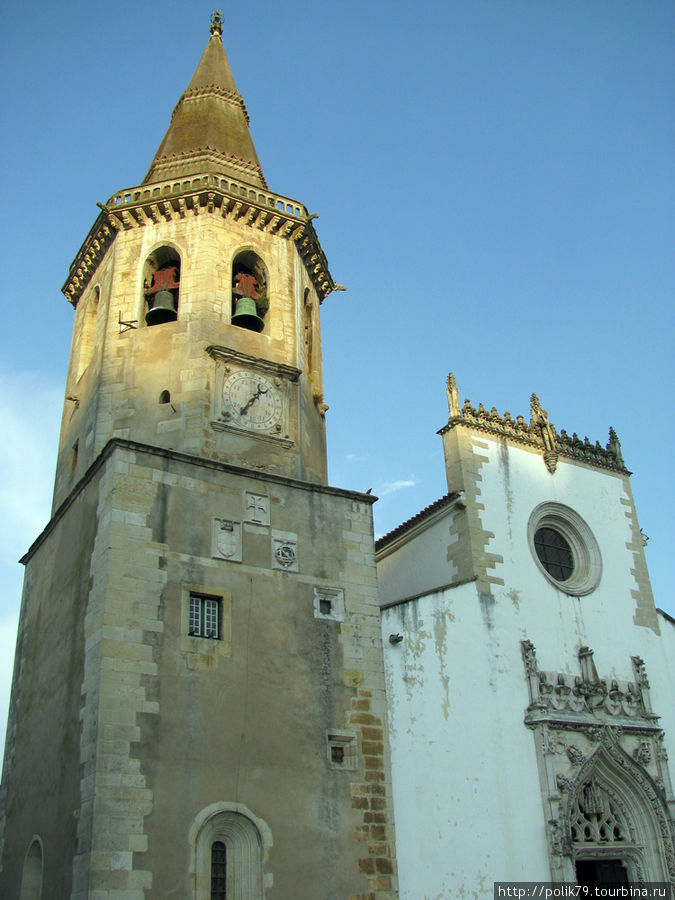 Томар. Тихое захолустье на фоне архитектурного шедевра Томар, Португалия