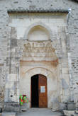 Портал мечети. Арабский текст над входом указывает на имя строителя — хана Узбека, и дату постройки — 1314 г.