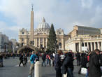 Главная площадь Ватикана просто поражает своим величием