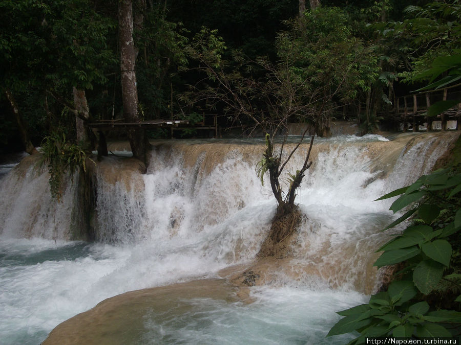 Водопад Тэдсай. Сон шизофреника Луанг-Прабанг, Лаос