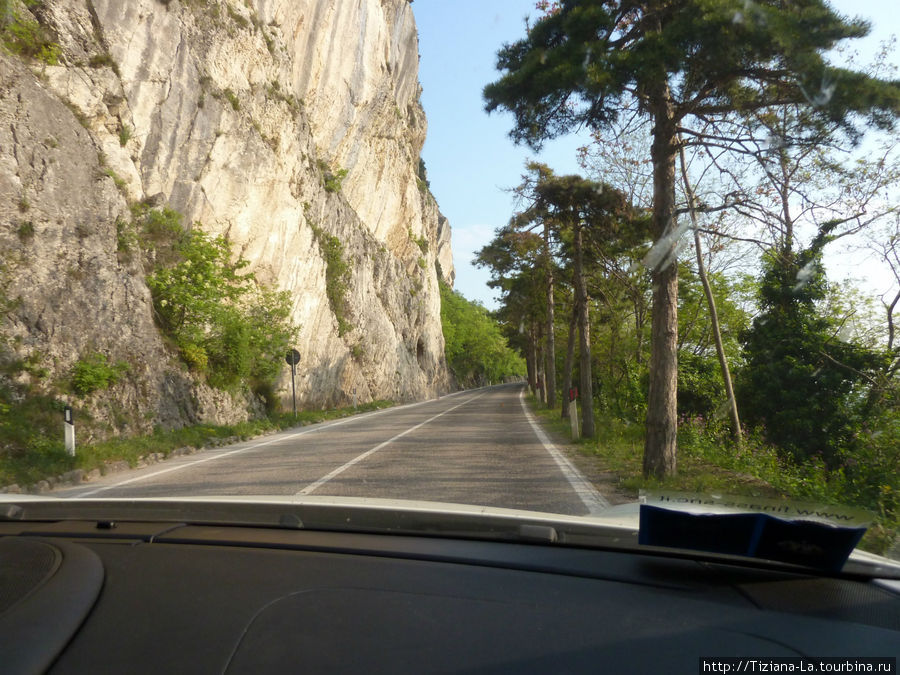 Серпантин спуска на равнину Серпантин спуска на равнину