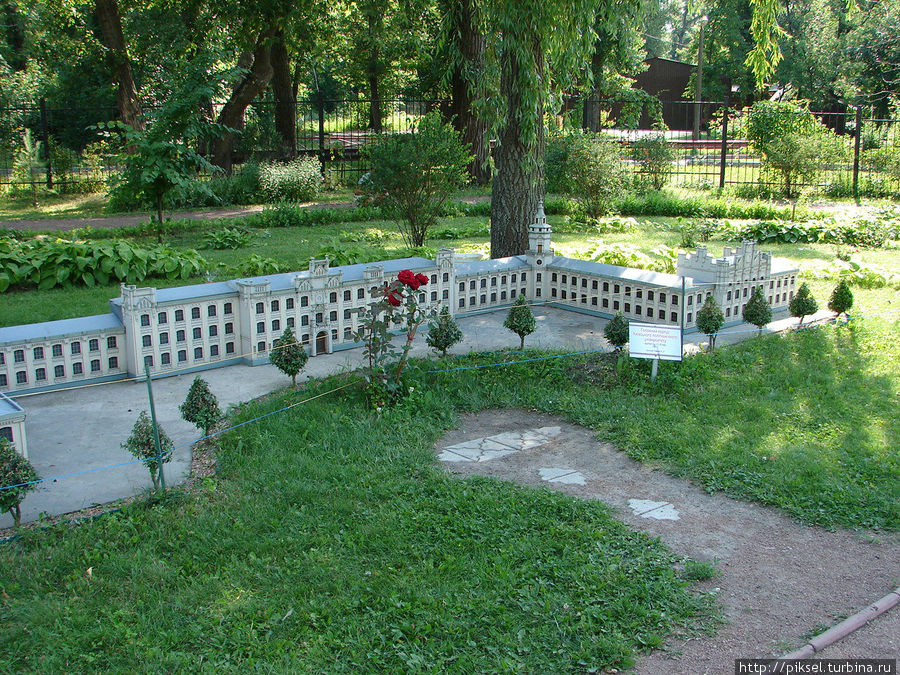 Главный корпус Киевского политехнического университета Киев, Украина