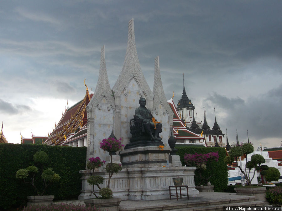 Монархия — мать порядка Бангкок, Таиланд