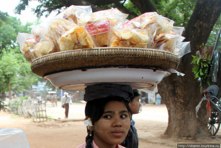 Продавщица чипсов Штат Шан, Мьянма