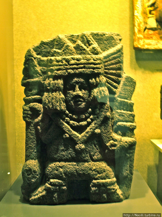 Праздник Очпаництли, связанный с богиней Чикомекóатл Мехико, Мексика