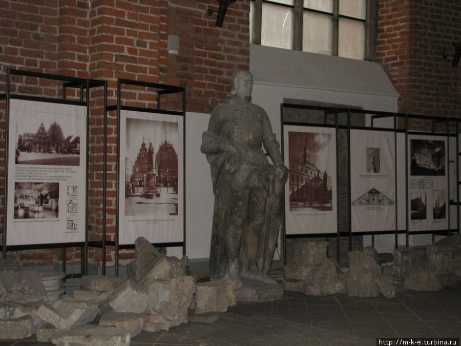 Статуя Роланда (оригинал) Рига, Латвия