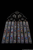 Собор славится самыми большими витражными окнами средневековой Европы. Некоторые датируются XIIв