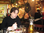 В Ёлках-палках на Чертановской мы посидели с мужем и сыном по случаю нашего последнего приезда в Москву в марте 2011 года