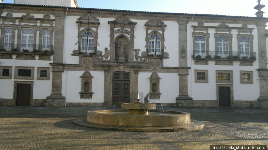 Первая столица Португалии и культурная столица Европы 2012 Гимарайнш, Португалия