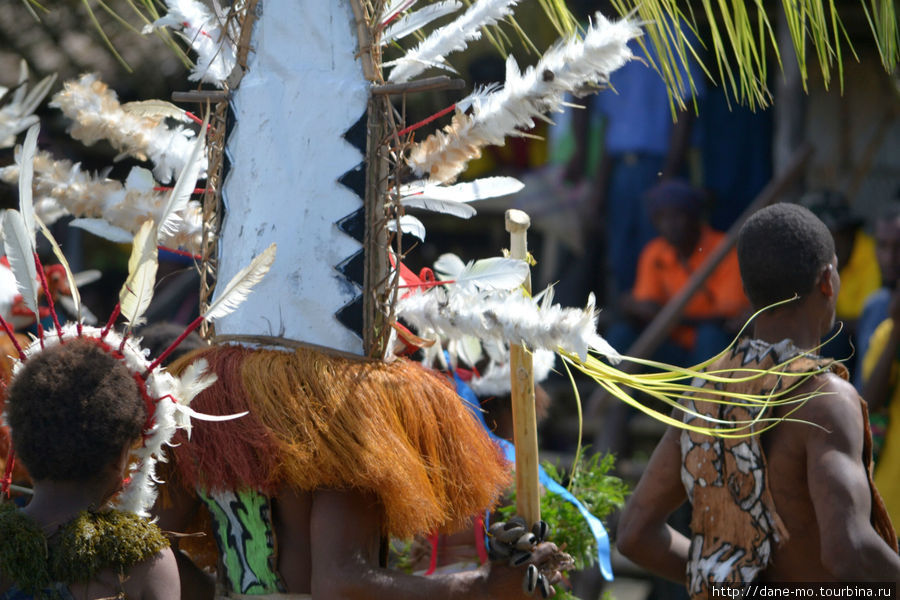 Фестиваль масок: Аурапо и Джовеа Наираво Провинция Галф, Папуа-Новая Гвинея