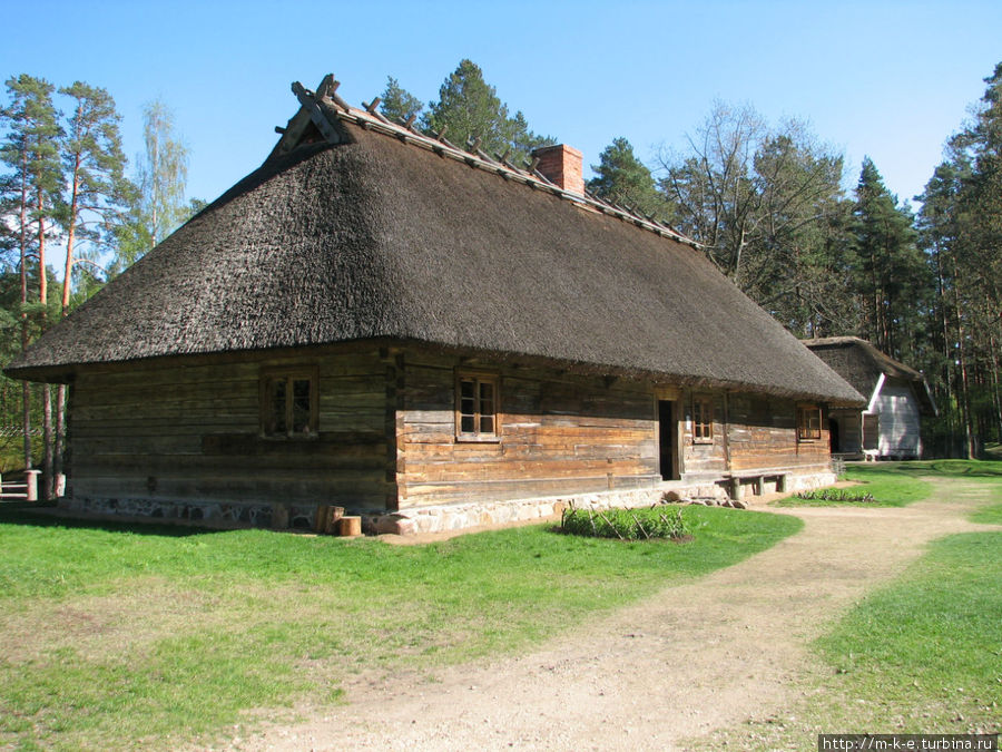Типичный дом в Латвийской деревне Рига, Латвия