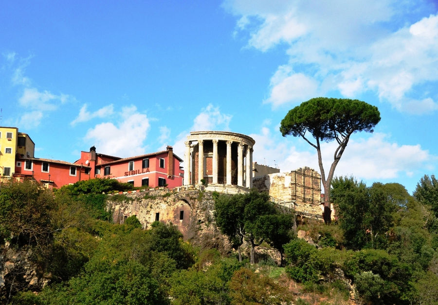 Круглый Храм Сииллы Тиволи, Италия