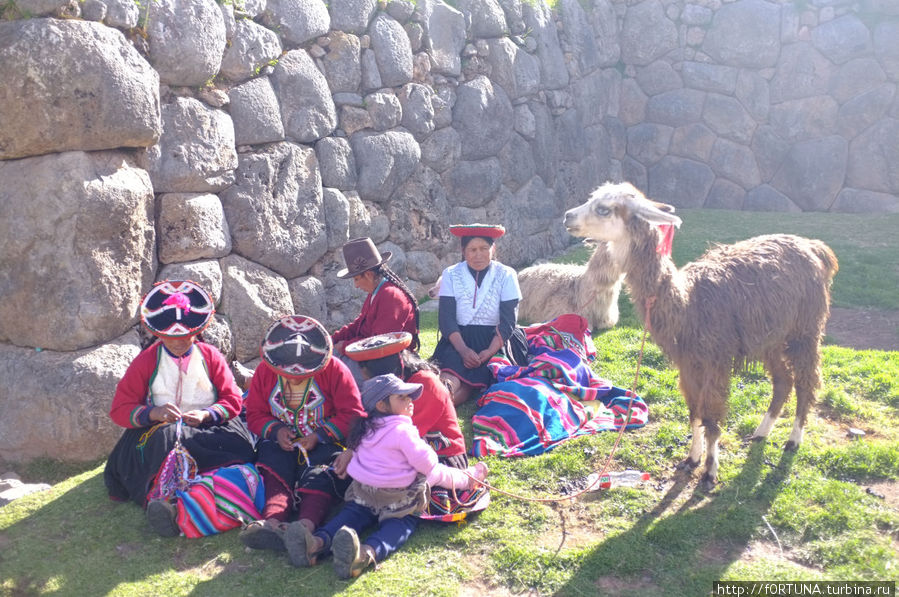 Хорошие девчата,приветливые лица... Куско, Перу