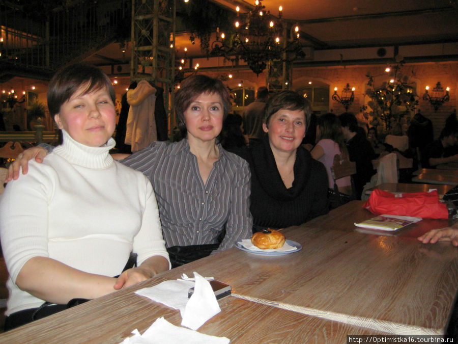 В Граблях на Пятницкой в феврале 2008 года. Москва, Россия