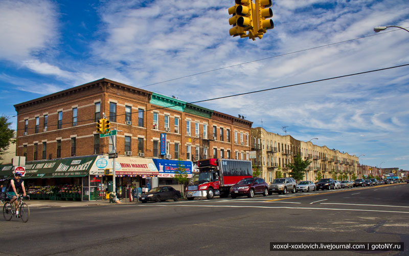 Прогулка по Coney Island Ave — туда (часть 1) Нью-Йорк, CША Прогулка по Coney Island Ave — туда (часть 1) Нью-Йорк, CША