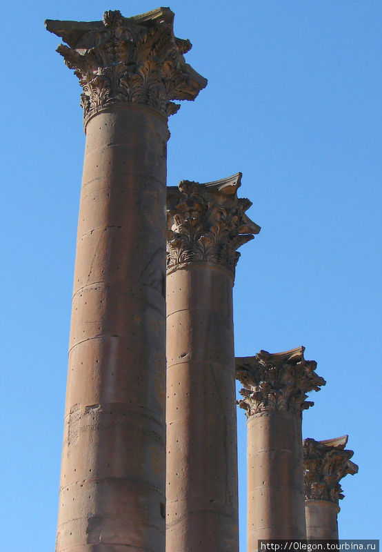 Руины трёх великих империй Босра, Сирия