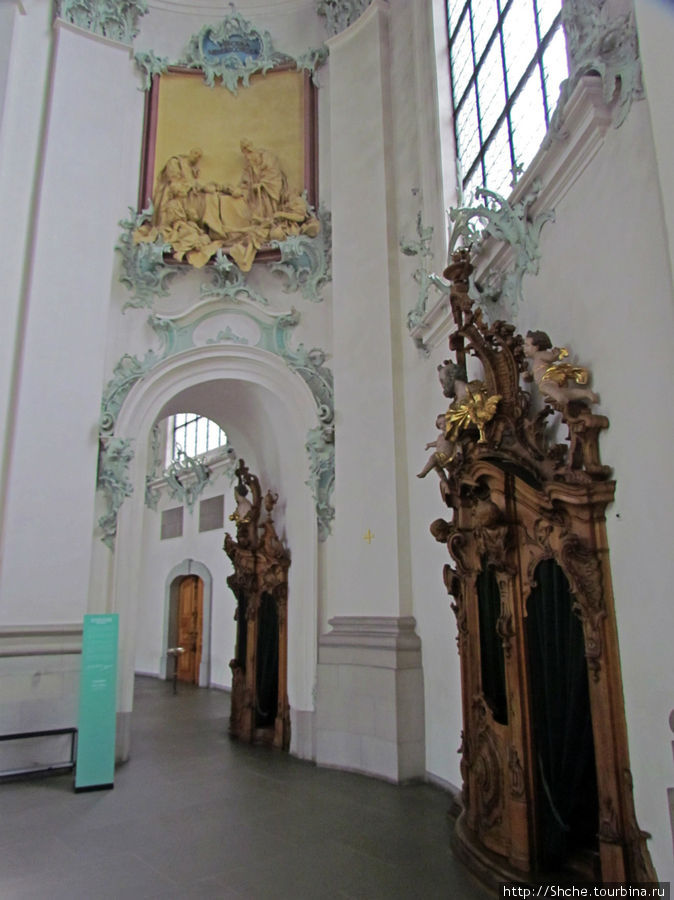 изюминки собора — исповедальни Санкт-Галлен, Швейцария