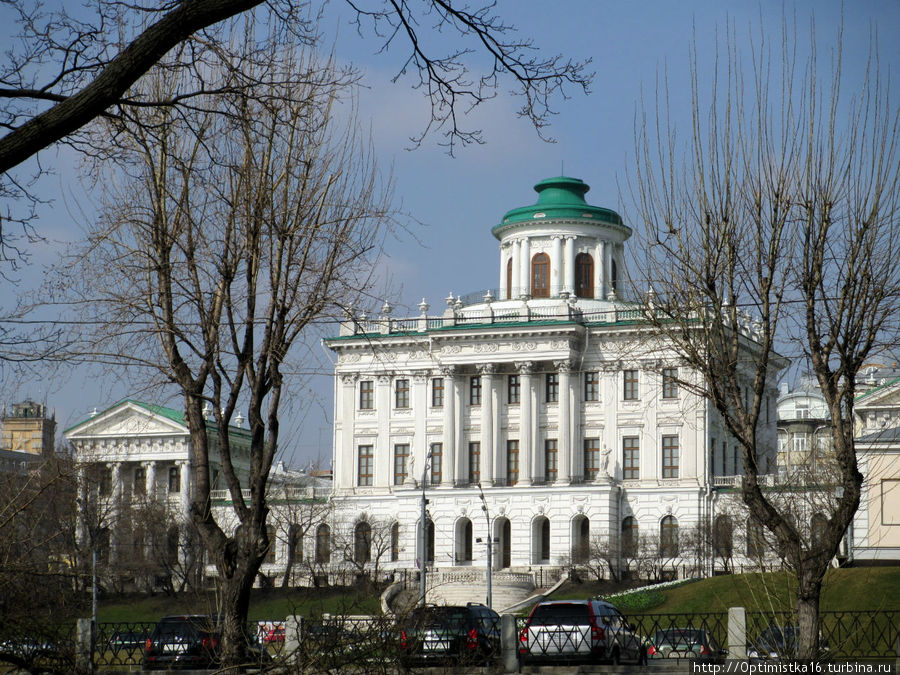 Дом Пашкова — отсюда начиналась Библиотека. Москва, Россия