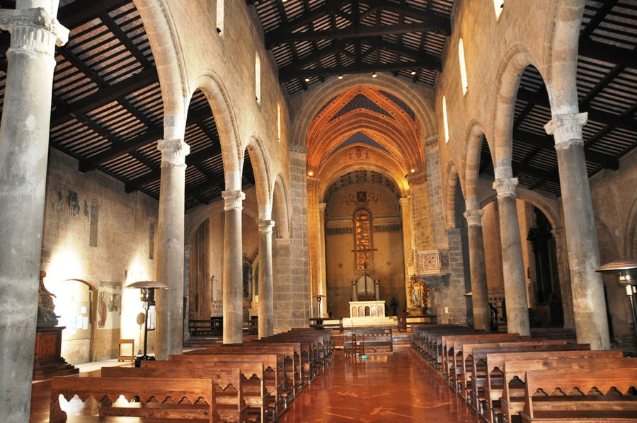 Церковь Св. Андрея Орвието, Италия