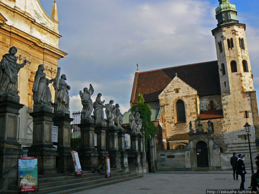 Рядом с костелом св.Петра и Павла находится костел св.Анджея. Краков, Польша