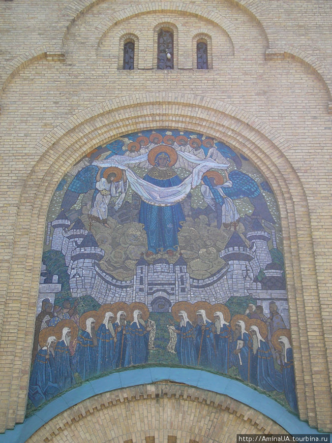 фреска по эскизу Н.Рериха — Покрова Тетиев, Украина