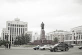 Советская провинциальная архитектура невероятно тосклива и безыдейна. Мне кажется, именно она раздавила чувство прекрасного целым поколениям.