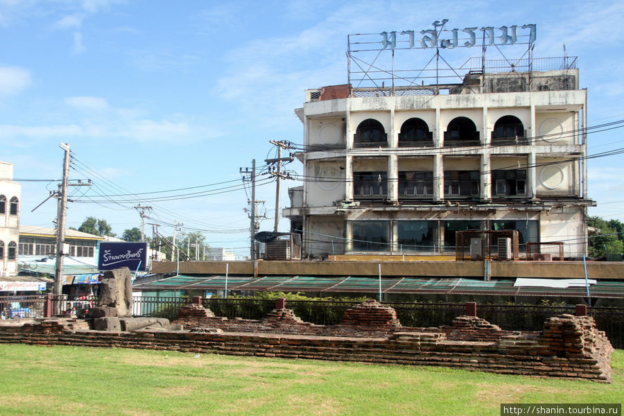 Мир без виз — 432. Бывшая летняя столица Лоп-Бури, Таиланд