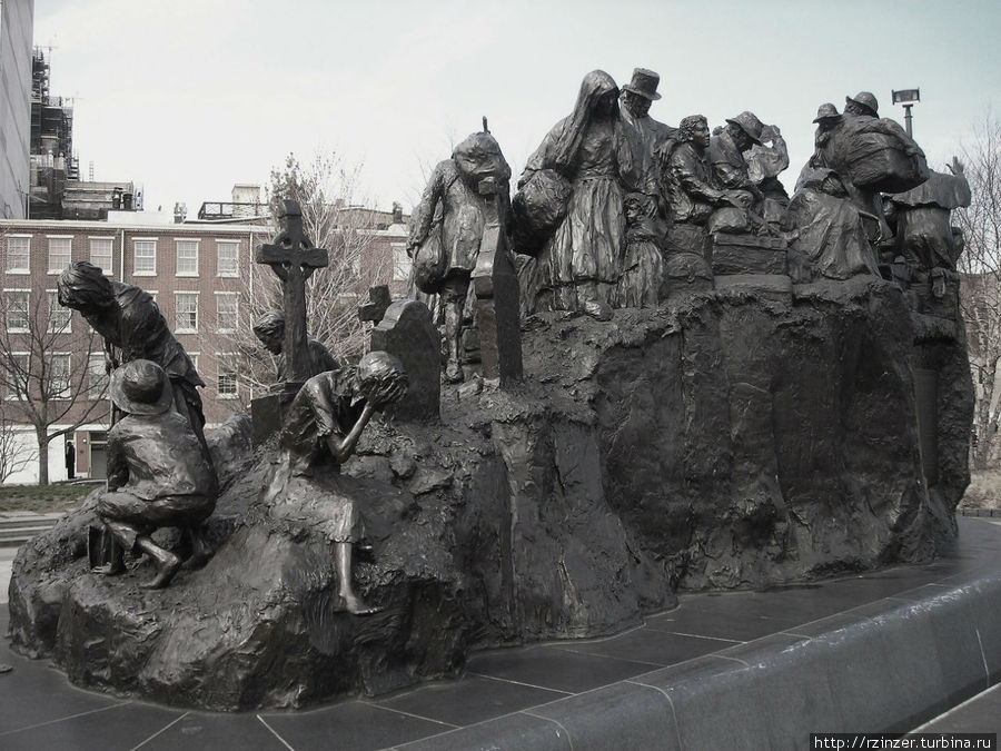 Монумент иммигрантам-ирландцам. Филадельфия, CША