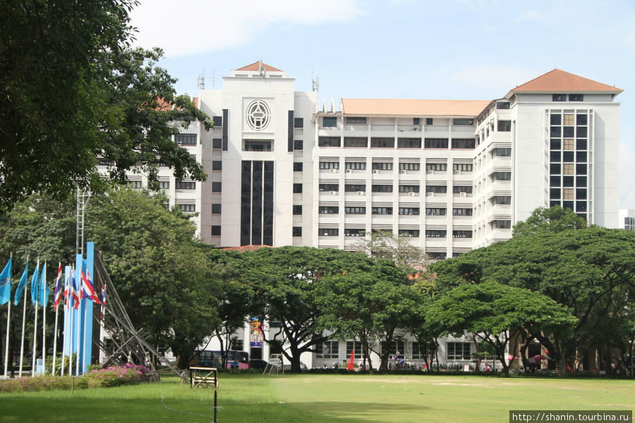 Бангкокский Университет имени Короля Чулалонгкорна Бангкок, Таиланд