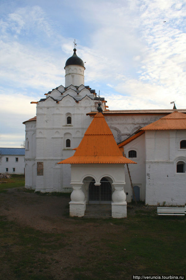 Покровская церковь Старая Слобода, Россия