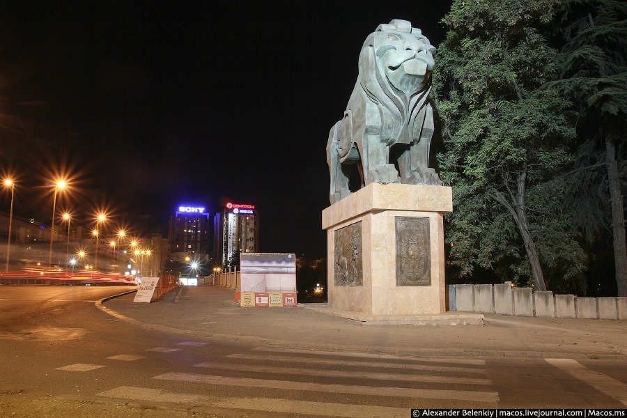 А львы так вообще великолепны. Скопье, Северная Македония