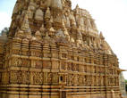 Храм Паршванатха (Parsvanath Temple)