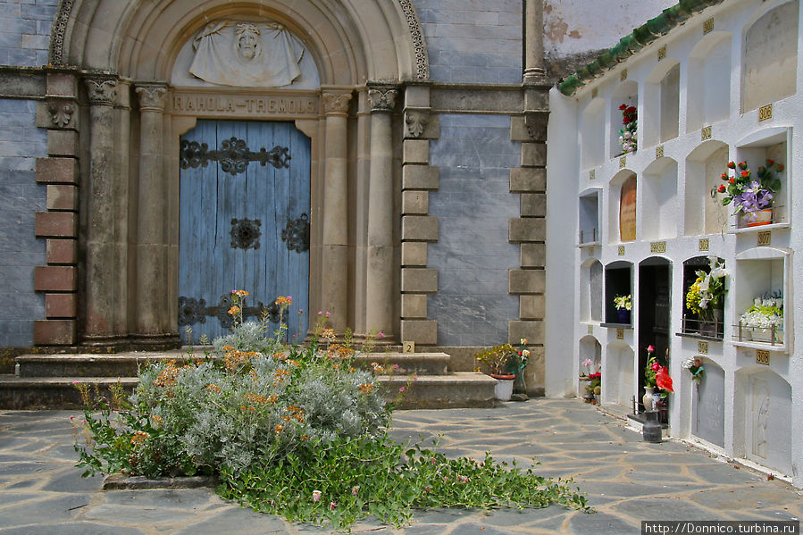 Церковь Св. Балдири Кадакес, Испания