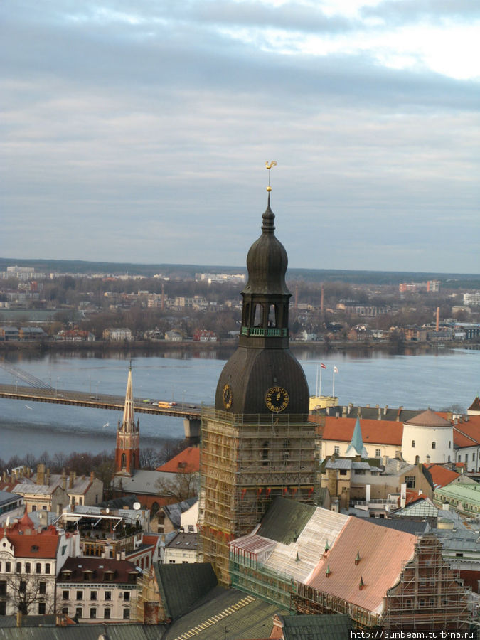Рига с высоты собора Св. Петра накануне нового года Рига, Латвия