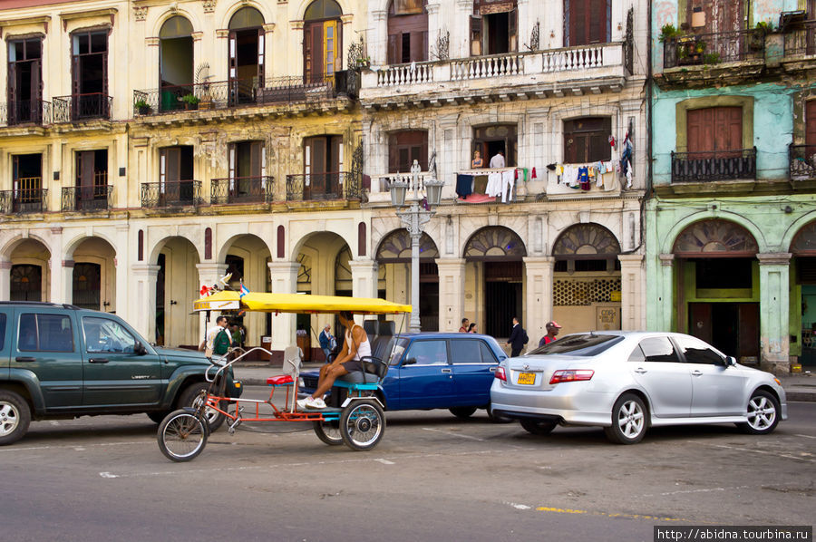 Прогулка вокруг гаванского Капитолия Гавана, Куба