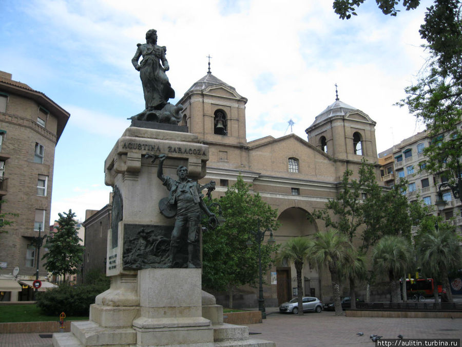 Сарагоса. Памятник Августине Арагонской. Сарагоса, Испания