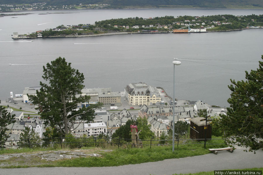 Городок-открытка Олесунн, Норвегия