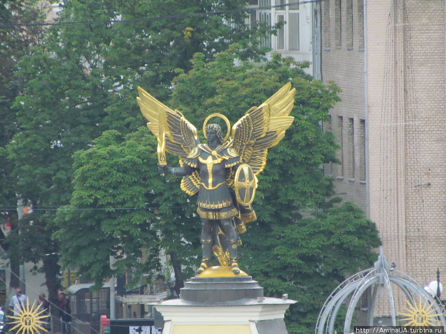 архангел Киев, Украина