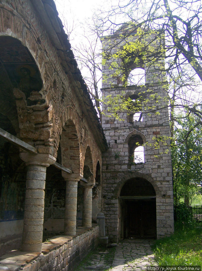 Церковь Св. Афанасия Воскопоя, Албания