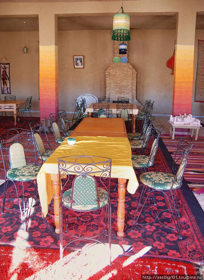 Столовая Мерзуга, Марокко