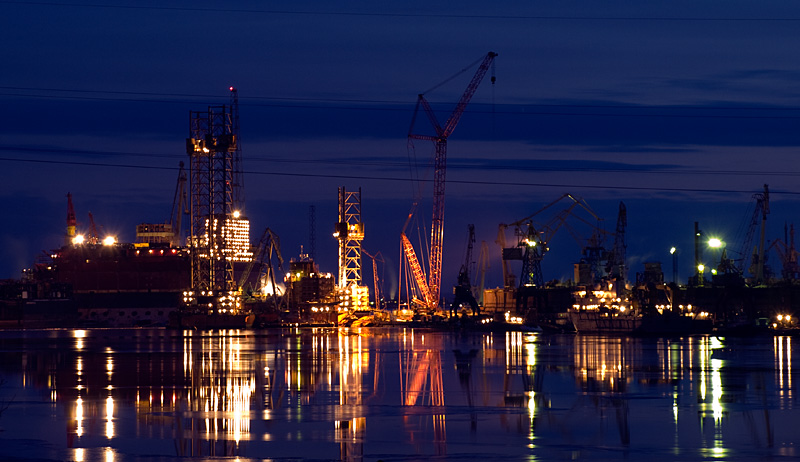 А так выглядела акватория между предприятиями А так выглядела акватория между предприятиями