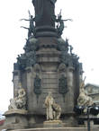 Барселона. Памятник Колумбу в порту