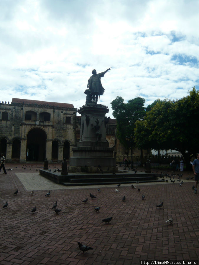 Памятник Колумбу. Санто-Доминго, Доминиканская Республика