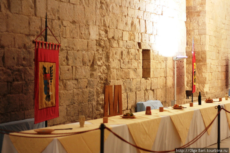 Средневековый праздник в Трани — Свадьба короля Манфреди Трани, Италия