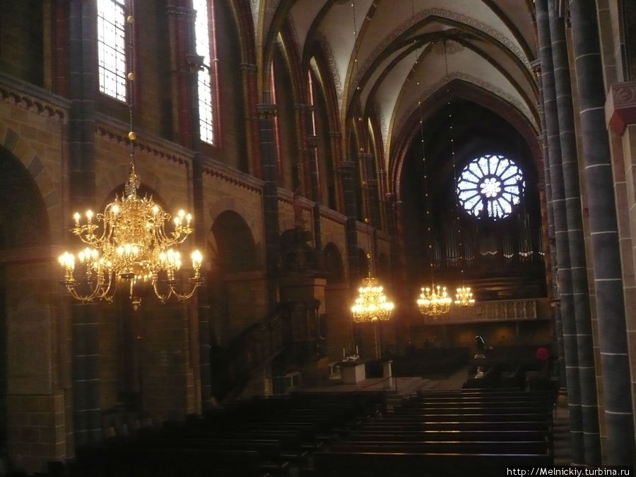 Бременский собор Бремен, Германия Бременский собор Бремен, Германия