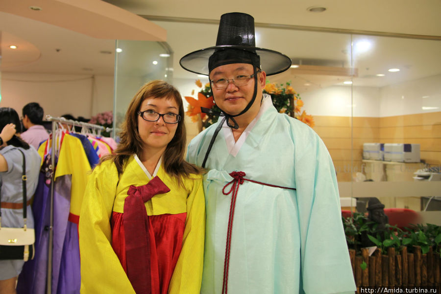 Я в национальном костюме =) Сеул, Республика Корея