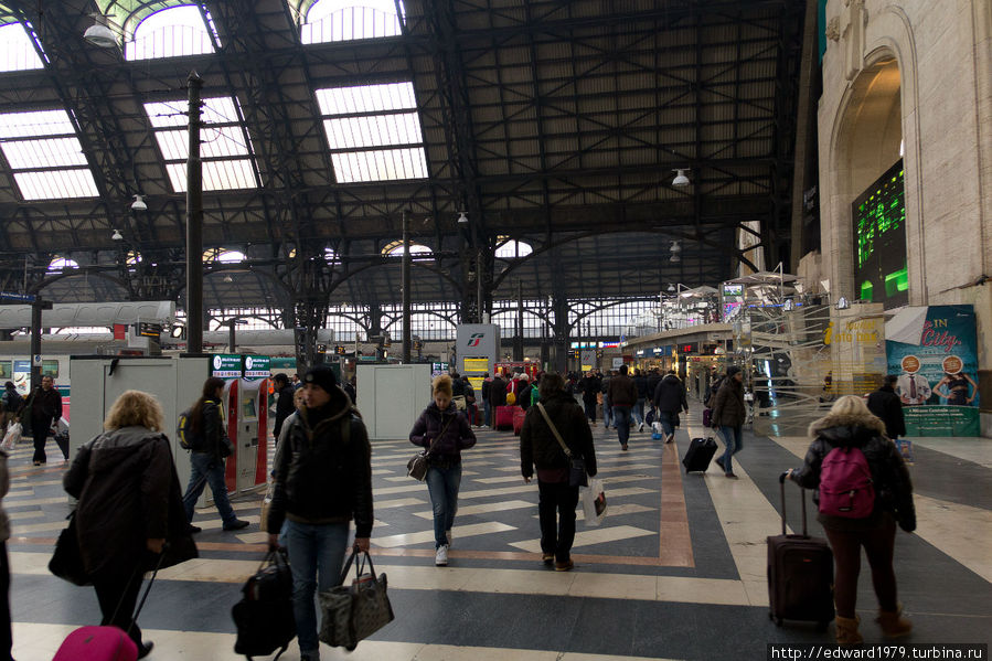 Центральный ж/д вокзал Милан, Италия